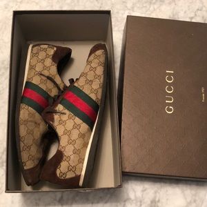 Size 12 Gucci shoes